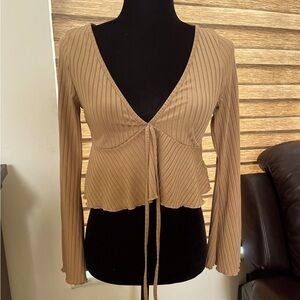 Perfect autumn long flared sleeves top crop top